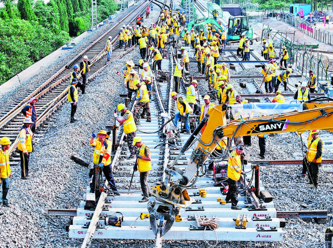 郓城站还建货场顺利开通